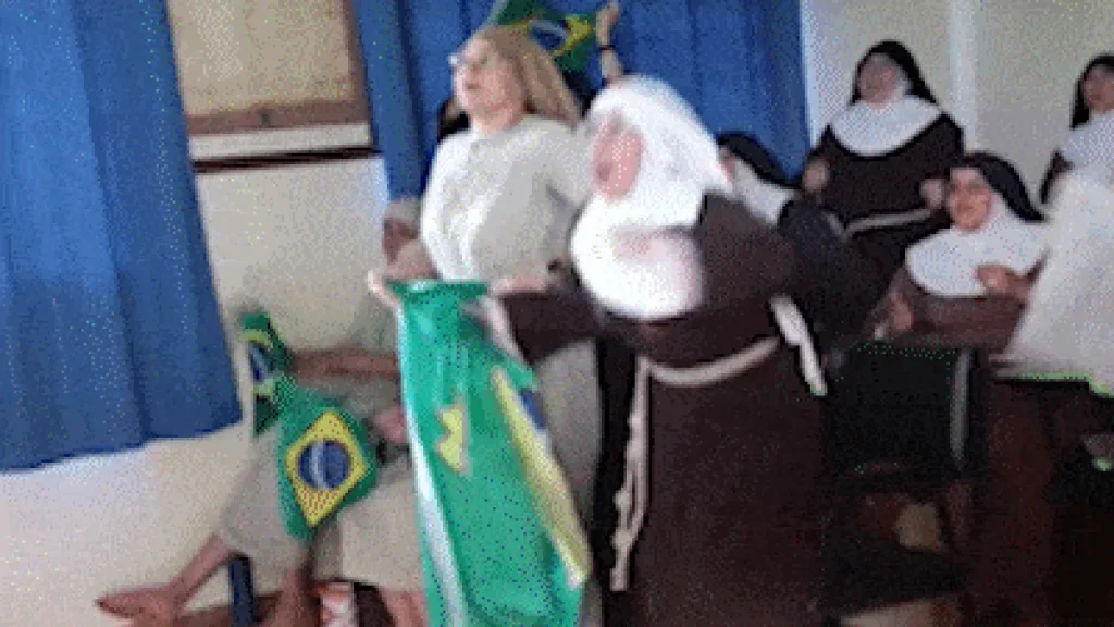 Freiras pulam e gritam com gol do Brasil; vídeo viraliza