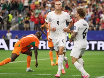 Noruega vence e enfrenta Brasil nas oitavas da Copa