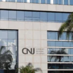CNJ cria comissão para revisar salários e verbas de magistrados