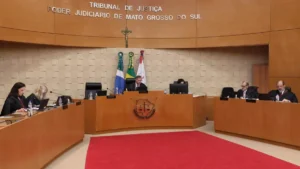 Ex-divulga fotos íntimas em perfil falso e é condenado a indenizar
