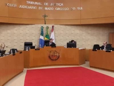 Ex-divulga fotos íntimas em perfil falso e é condenado a indenizar