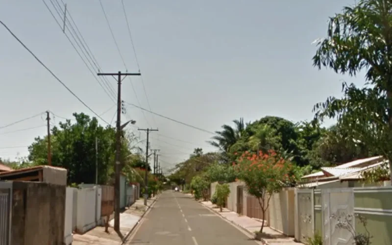 Invasor ameaça policiais e grita "aqui é PCC" ao ser preso em MS