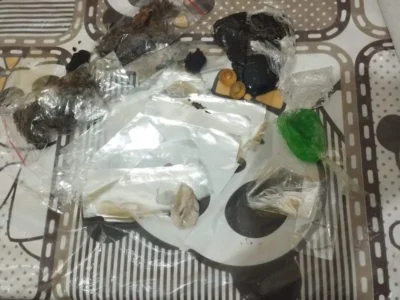Mulher tenta levar drogas no sutiã para preso em Dourados