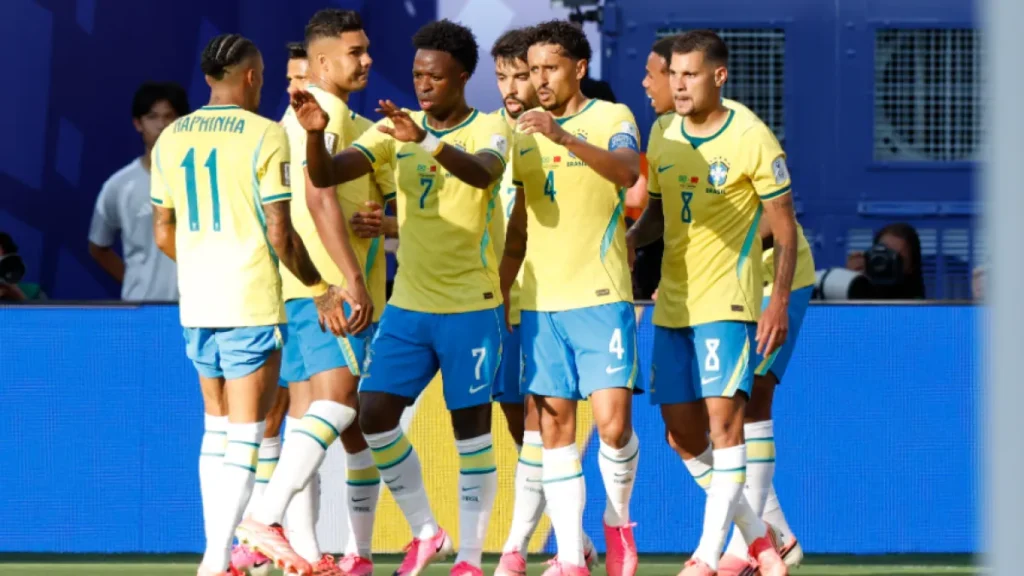 Brasil busca 1ª vitória contra Haiti com novidades na Copa