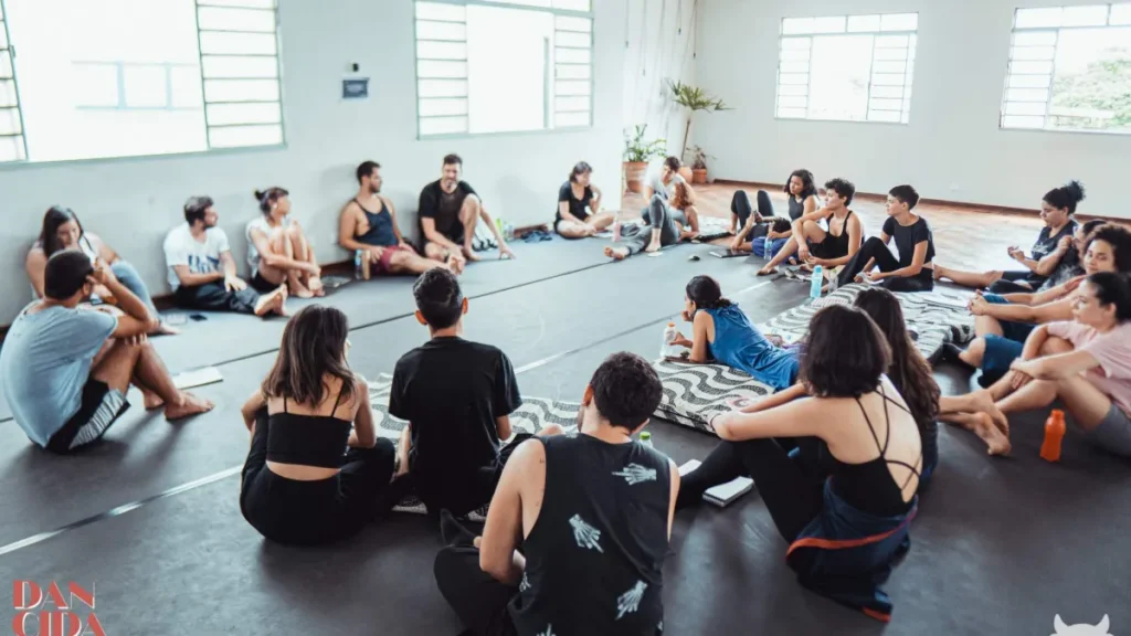 Oficina gratuita ensina a transformar ideias culturais em projetos