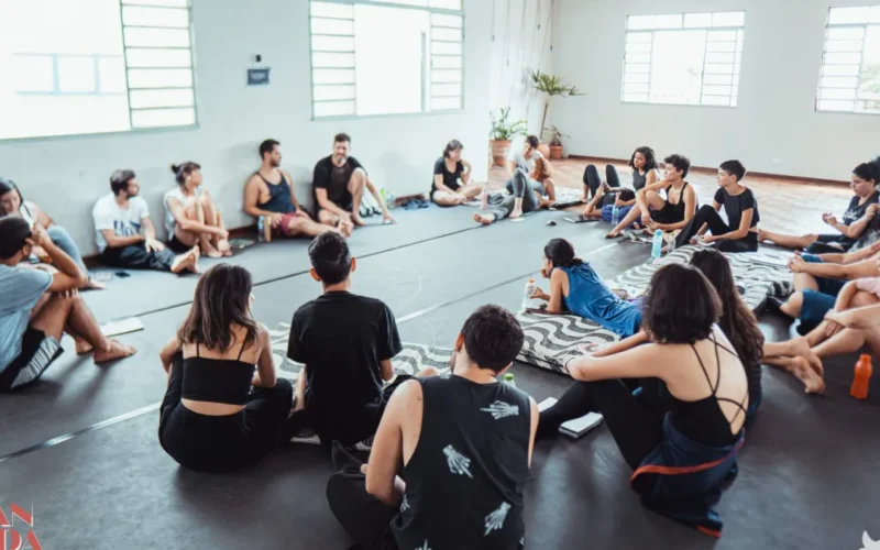 Oficina gratuita ensina a transformar ideias culturais em projetos