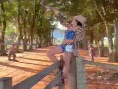 Tanikyta: look de onça e berrante fazem sucesso em corrida