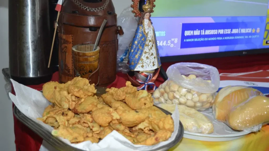 Torcida paraguaia “devora” rival com pão francês em MS