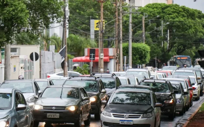 Licenciamento 2025: prazo para placas 4, 5 e 6 termina em julho