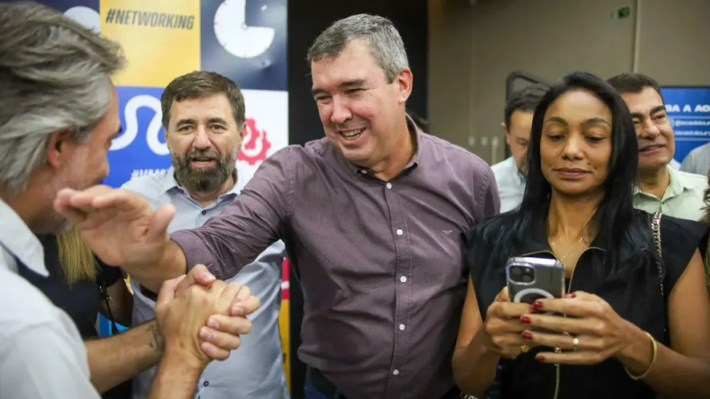 Riedel: do gestor ao líder político