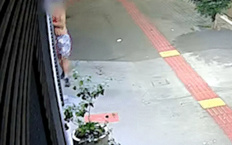 Homem corre sangrando por quadra e morre a facadas em Campo Grande
