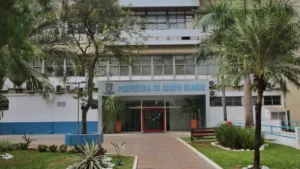 Justiça multa Prefeitura por não promover médicos