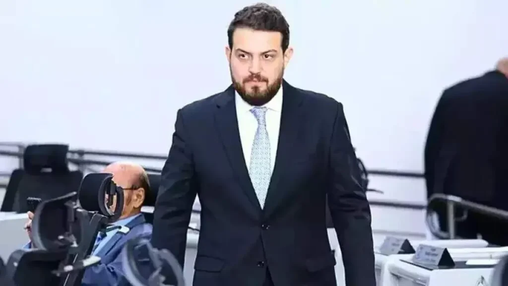 Justiça suspende ação de Claudinho Serra após questionamento de competência