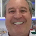 Higiene bucal no Alzheimer: como cuidar sem trauma