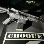 Fuzil M4 americano avaliado em R$ 40 mil é achado em avenida