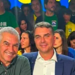 PL lança Flávio Bolsonaro à Presidência em convenção com Riedel