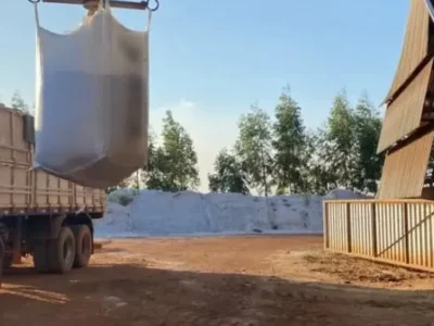 Furto de 4 toneladas de adubo em fazenda de Inocência