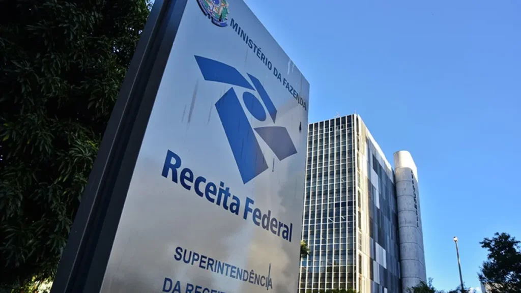 Receita adia reforma tributária e amplia prazo para notas fiscais