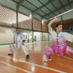 Kung-fu em família: pais treinam filhas e perpetuam tradição
