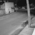 Adolescente de 16 anos é baleado com 2 tiros em frente a conveniência em Campo Grande