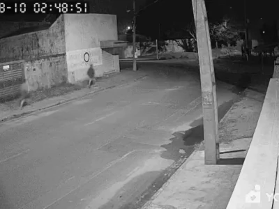 Adolescente de 16 anos é baleado com 2 tiros em frente a conveniência em Campo Grande