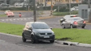 Motorista estaciona em avenida de Campo Grande e viraliza