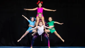 Circo Tem Várias Caras: espetáculo solidário reúne artistas em Corumbá
