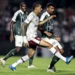 São Paulo empata com Coritiba e amplia jejum de 9 jogos no Brasileirão